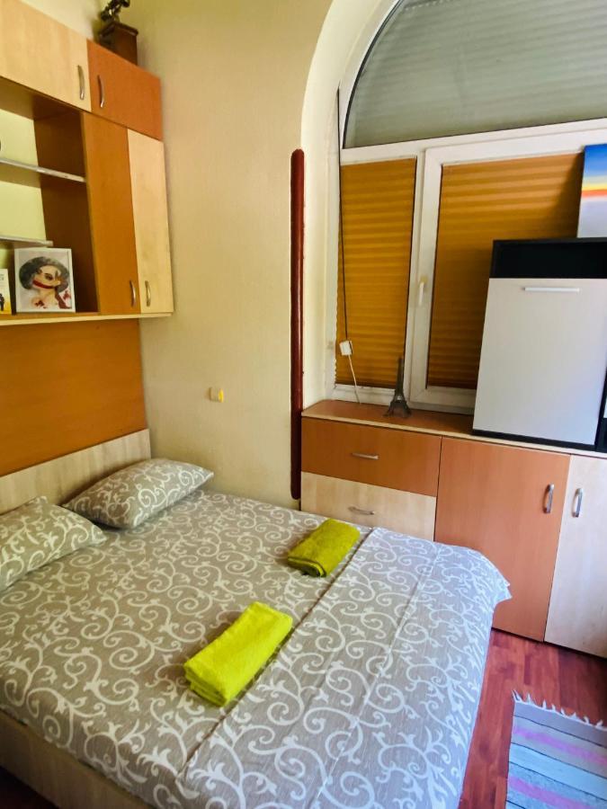 Central 2 Bedrooms Apartment Braşov Eksteriør billede